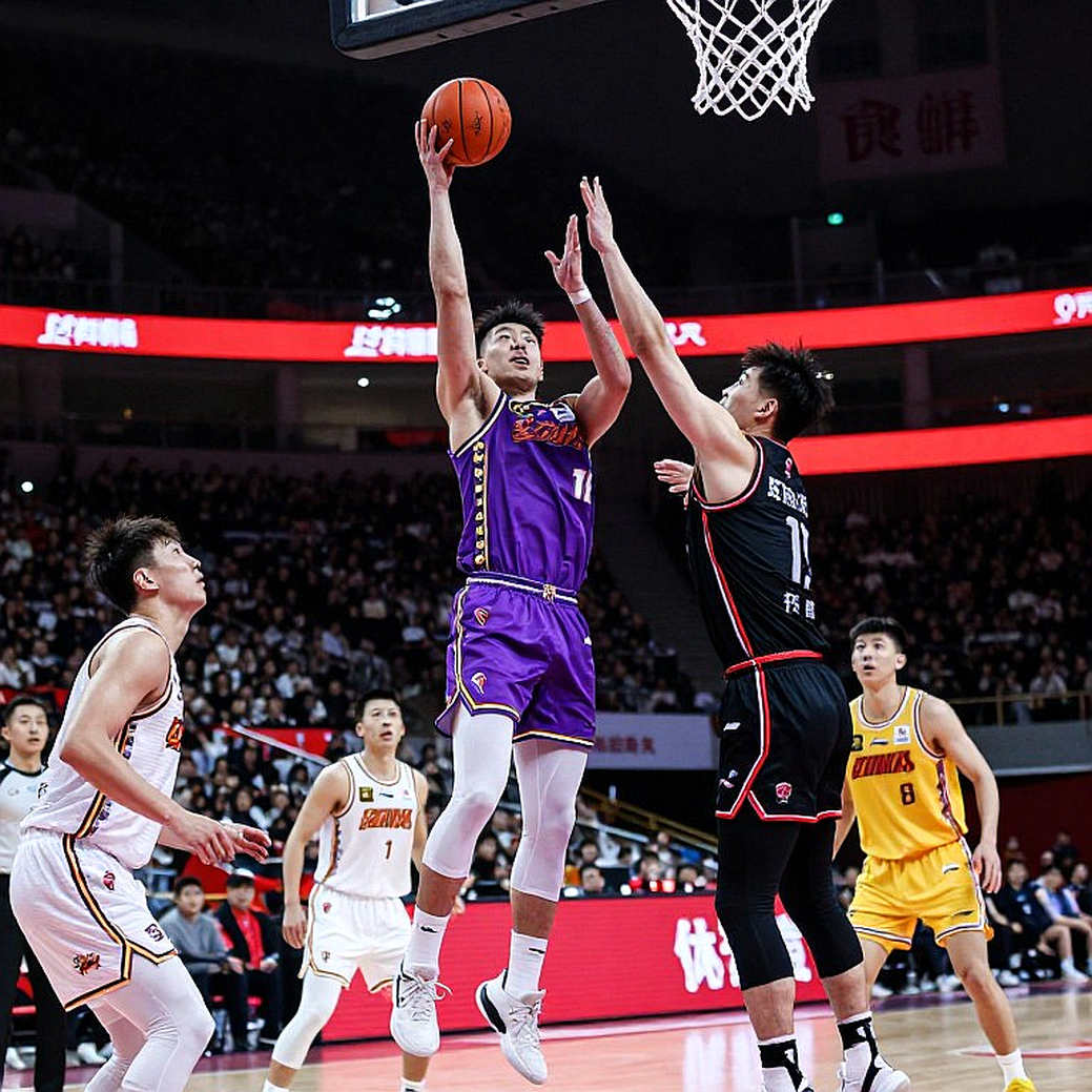 James Harden 37 tuổi ký hợp đồng ba năm với Cleveland Cavaliers: Dữ liệu nói gì về tham vọng vô địch? James Harden 37 tuổi ký hợp đồng ba năm với Cleveland Cavaliers: Dữ liệu nói gì về tham vọng vô địch?