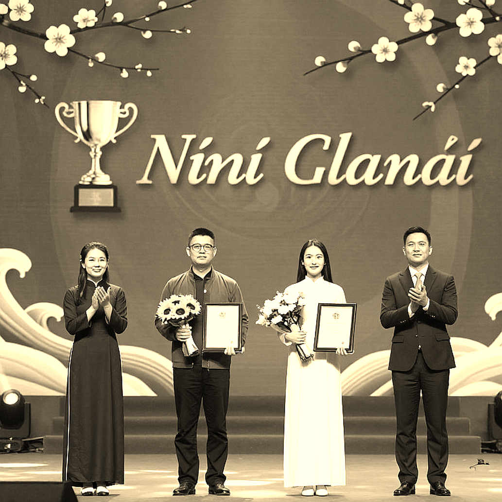 Một lá phiếu 29-28 và bản hợp đồng 12 tháng: Khi trọng tài võ thuật trở thành kiến trúc sư thầm lặng của thị trường chuyển nhượng Một lá phiếu 29-28 và bản hợp đồng 12 tháng: Khi trọng tài võ thuật trở thành kiến trúc sư thầm lặng của thị trường chuyển nhượng