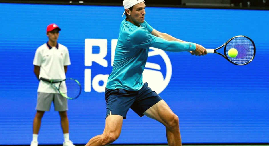 Zheng Qinwen vô địch China Open: bản lĩnh cứu ba set point và giới hạn của một danh hiệu WTA 1000