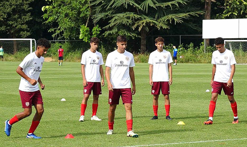 U16 Việt Nam 2-4 U16 Australia: 38 phút phơi bày lỗ hổng chuyển trạng thái