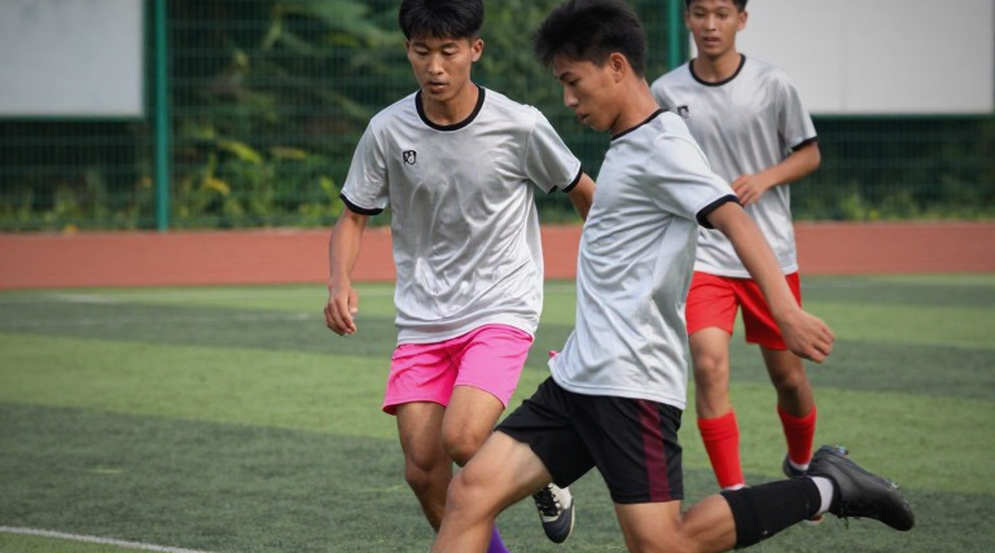 Vua phá lưới Apertura 2026: Rondón dẫn trước năm bàn và bài học từ hai lần 12 bàn thắng thất bại