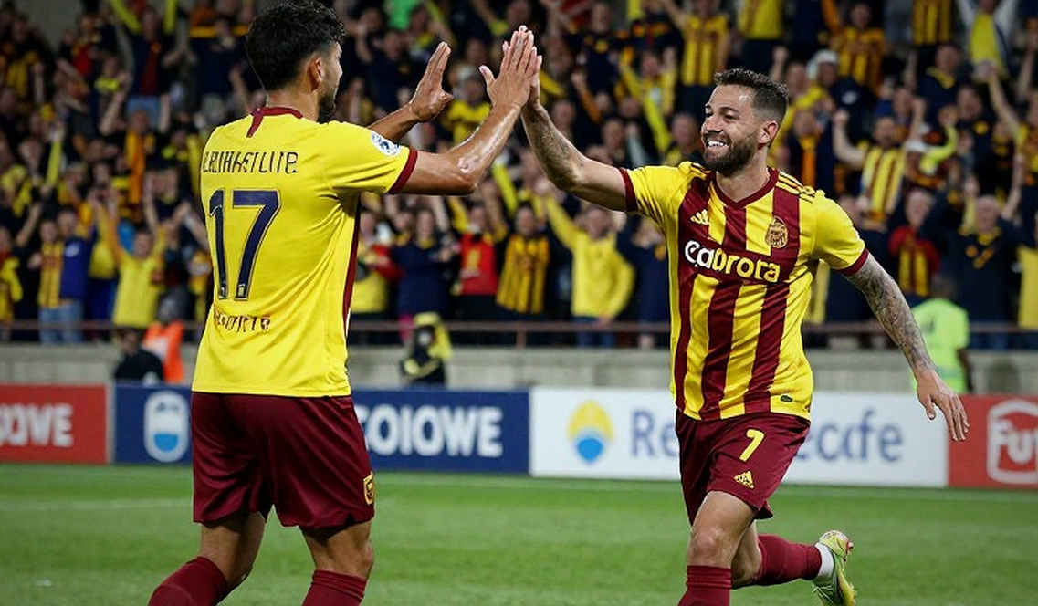 Sabitzer Steps Away from Austria: When a 32-Year-Old Midfielder Renegotiates With His Own Calendar
