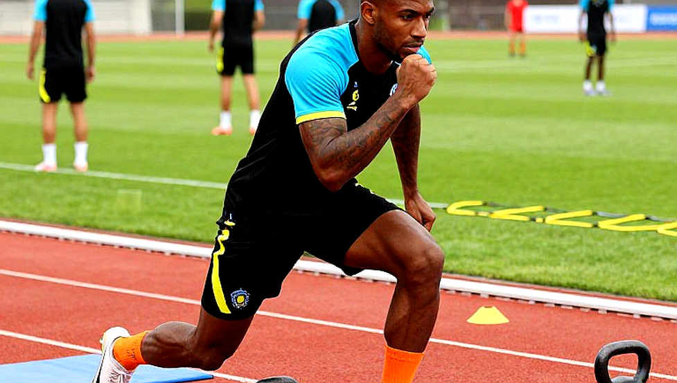 Ghế trống và tin đồn: Đọc khoảng lặng của kỳ chuyển nhượng V.League
