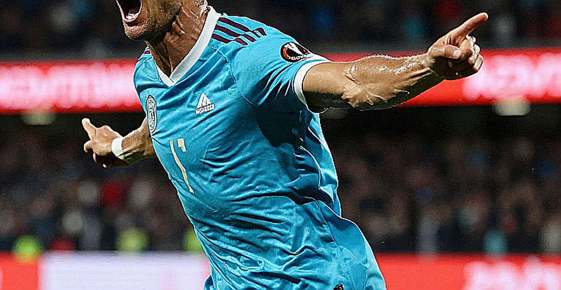 Đêm Anfield rực lửa: Iraola đấu trí Simeone, Liverpool mơ chiến thắng đầu tay tại Champions League