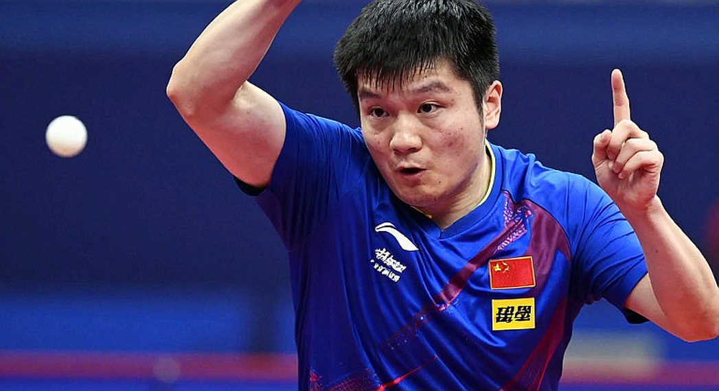 Cử chỉ "số 6" của Felipe Melo: Khi giá trị truyền thông tách khỏi giá trị thể thao
