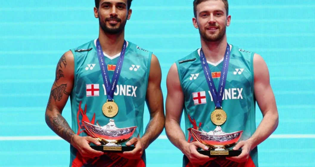 Nguyễn Tiến Minh bất ngờ đánh bại Nguyễn Hoàng Thái Sơn tại vòng loại Vietnam Open 2026 Super 100